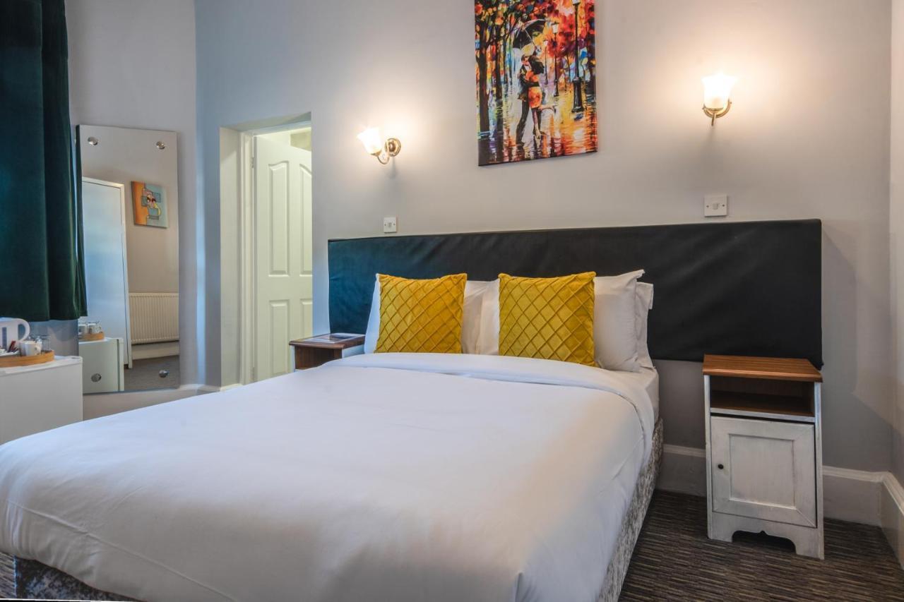 Plough Hotel
